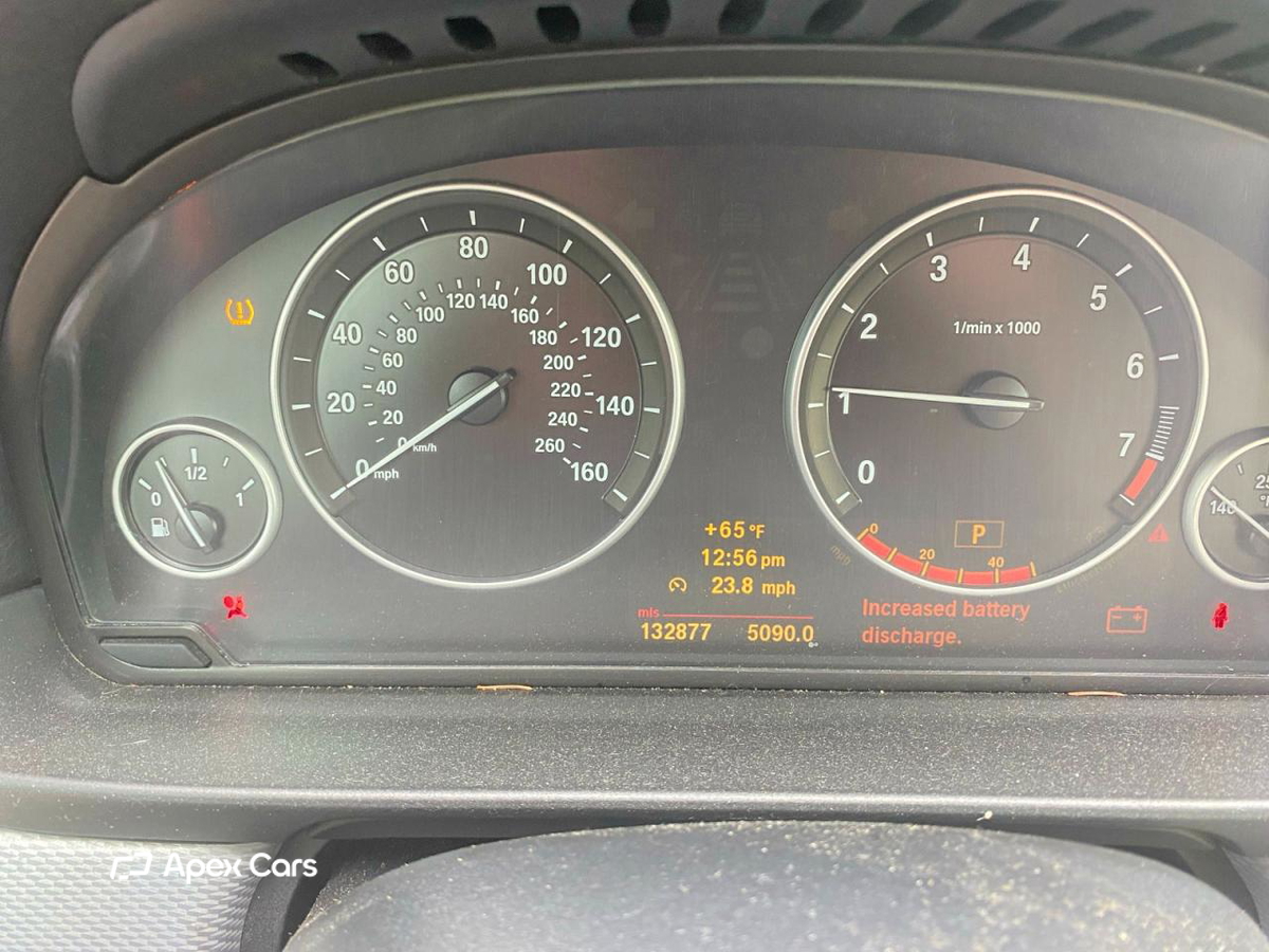 BMW Series 5 2011