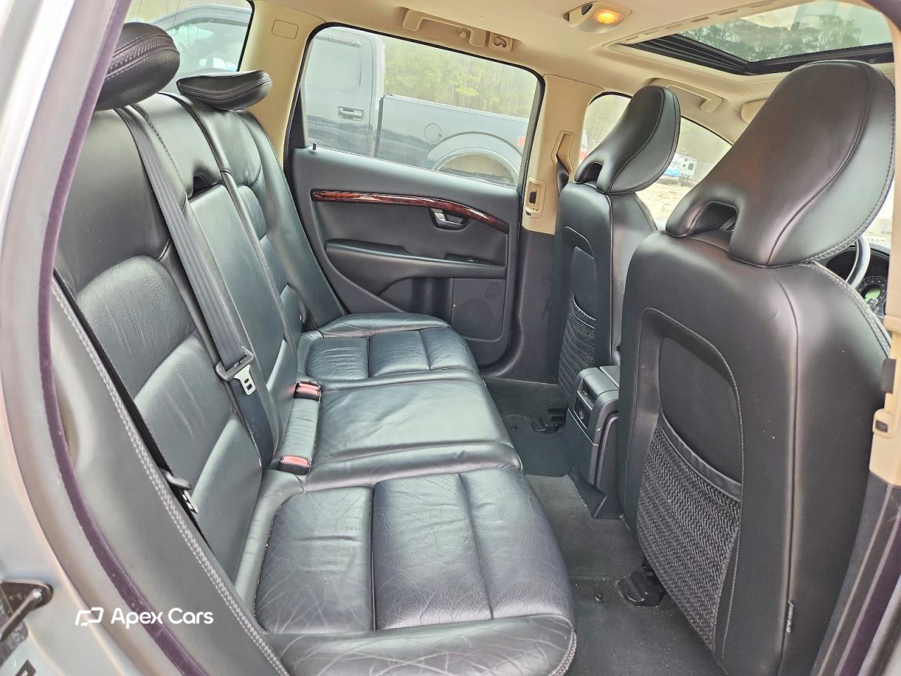 Volvo XC70 2008