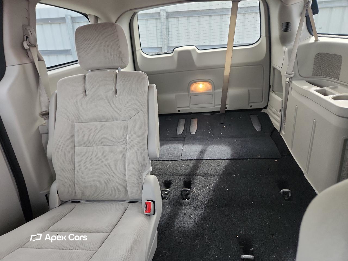Dodge Caravan 2016