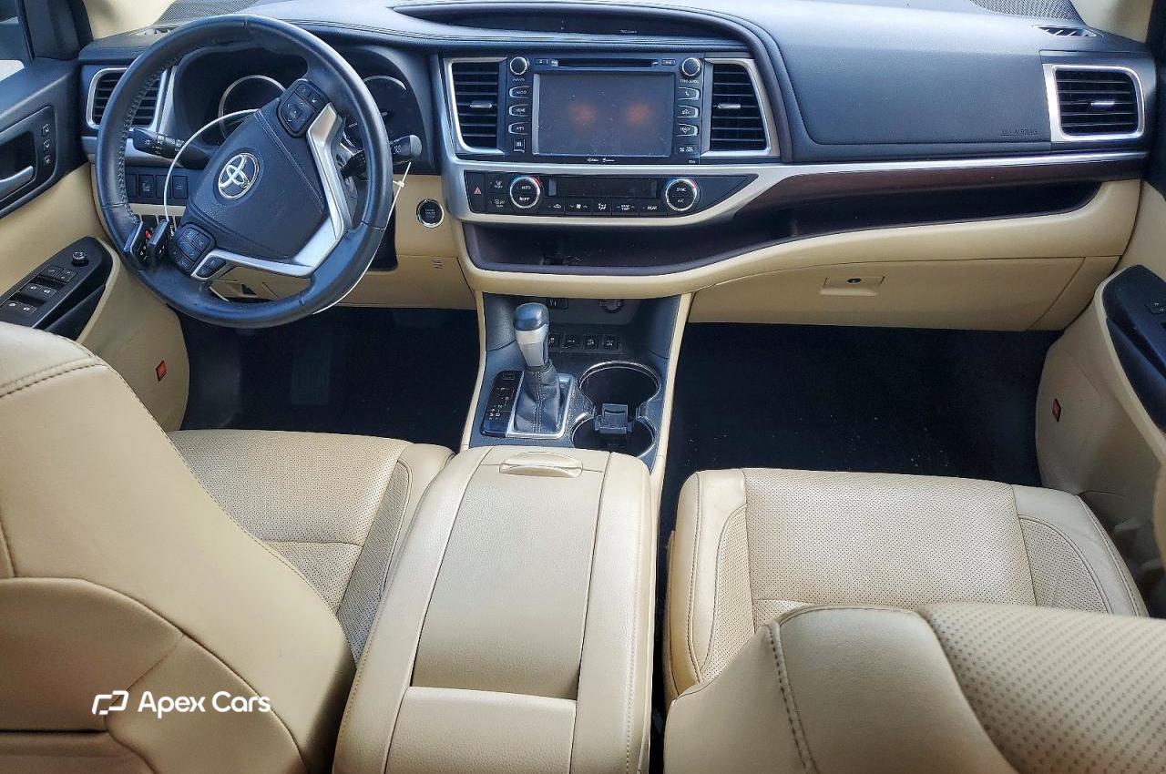 Toyota Highlander 2015