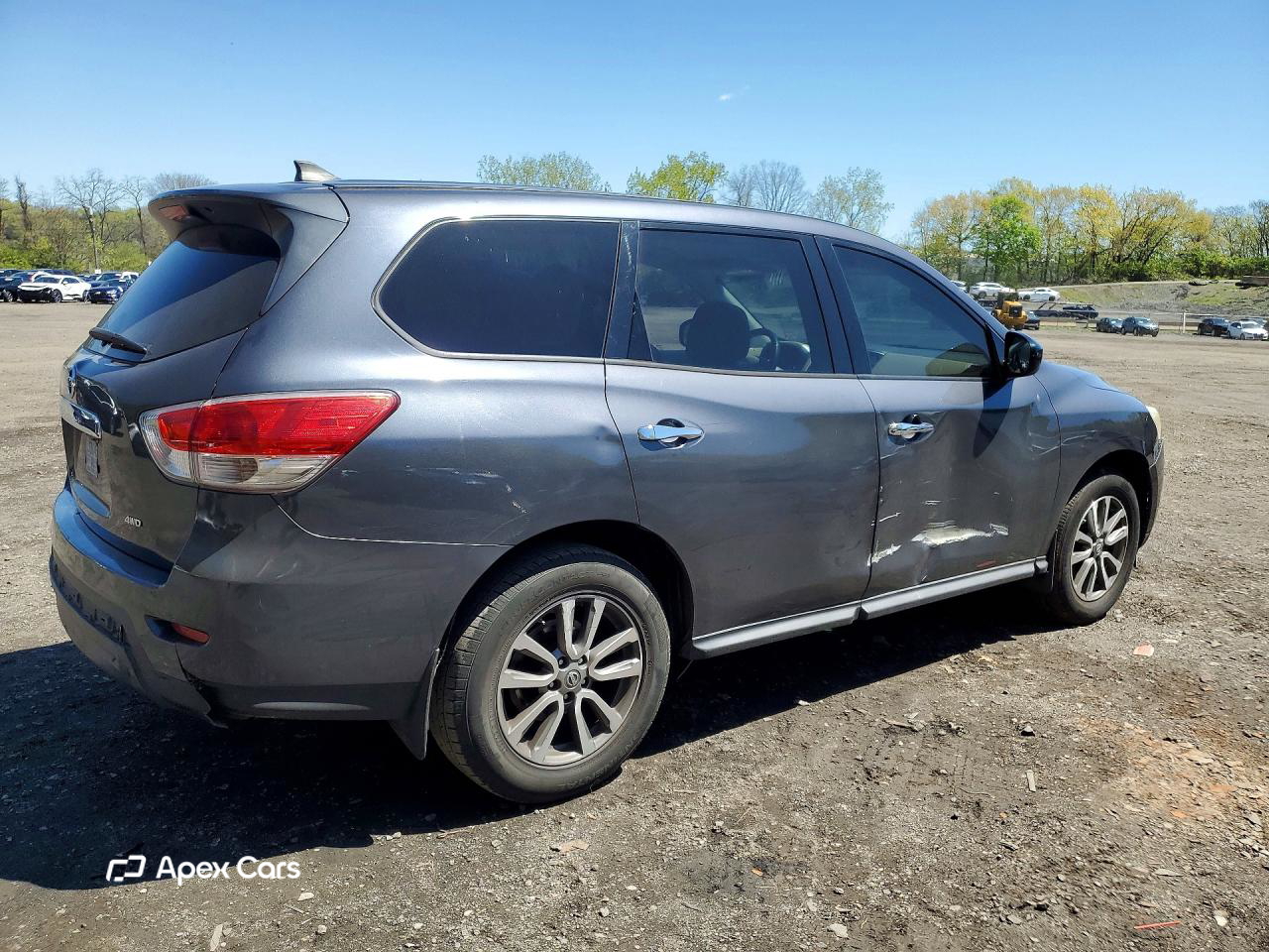 Nissan Pathfinder 2014