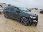 Chrysler Pacifica 2019
