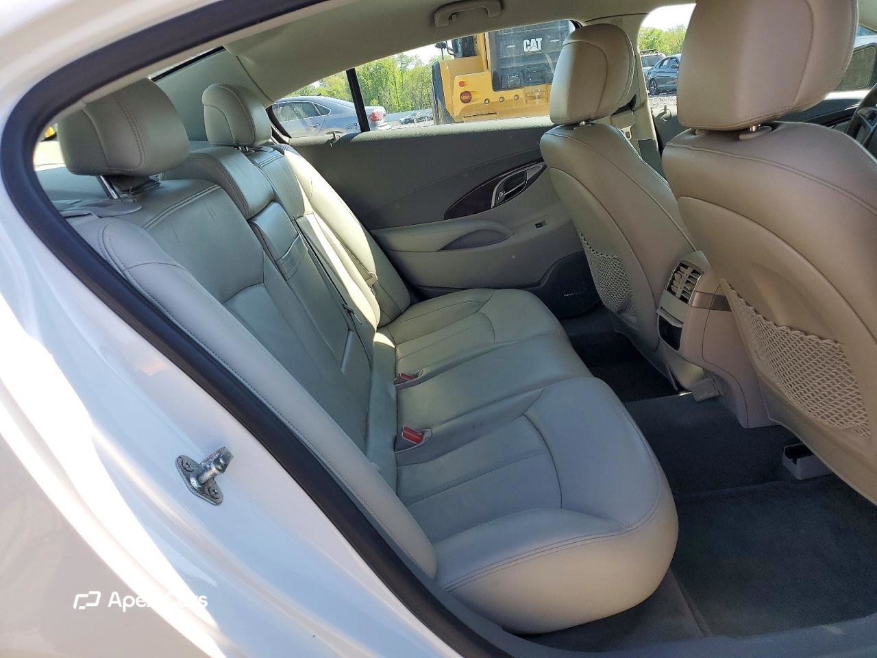 Buick LaCrosse 2011