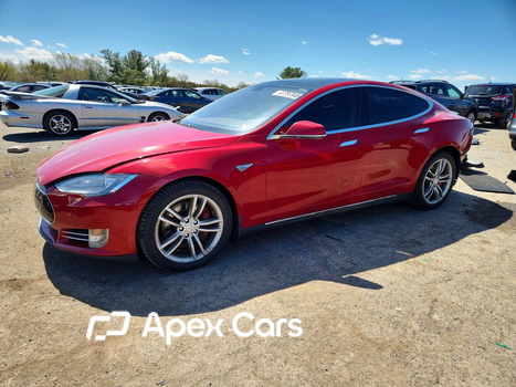 Tesla Model S 2014 - Zdjęcie 1 z 13