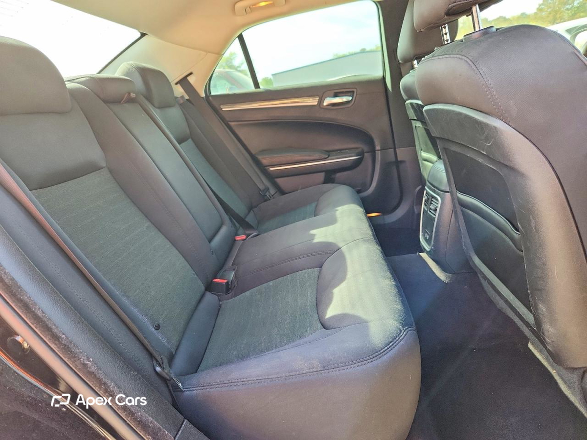 Chrysler 300 2018