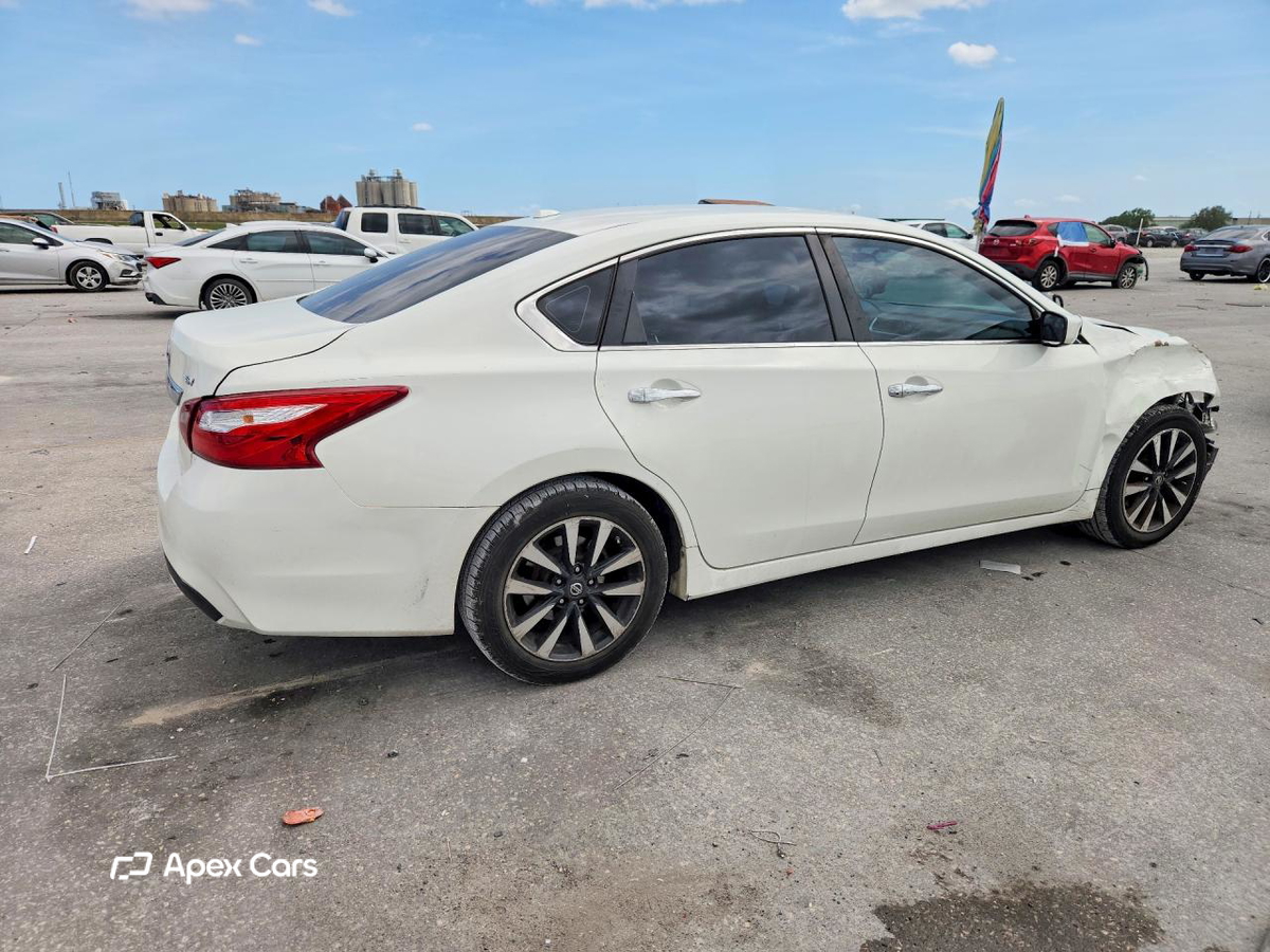Nissan Altima 2018