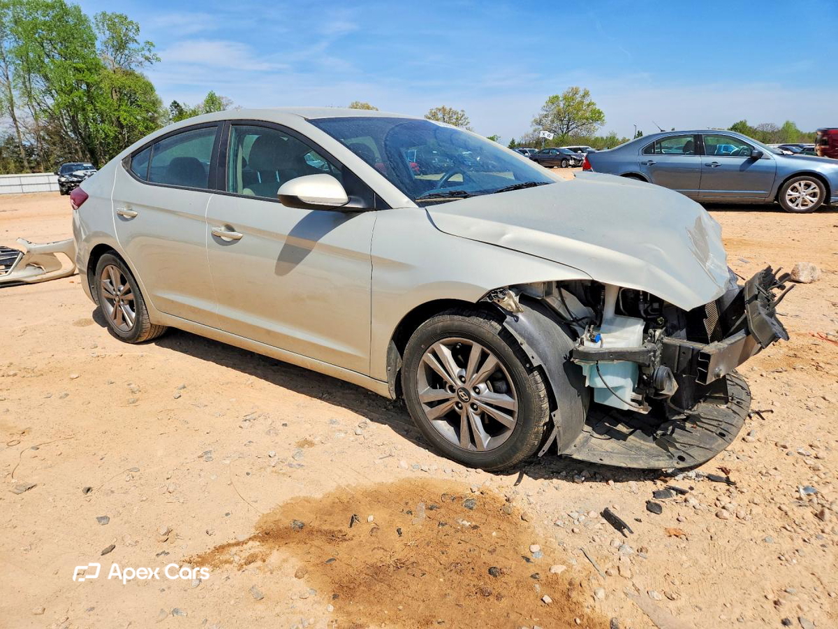 Hyundai Elantra 2017