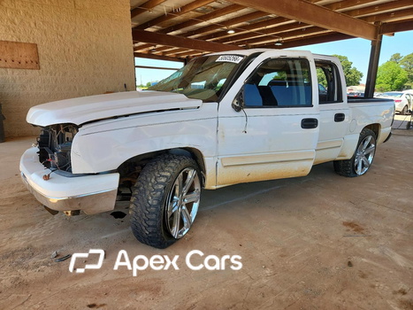 Chevrolet Silverado 2006 - Image 1 of 13
