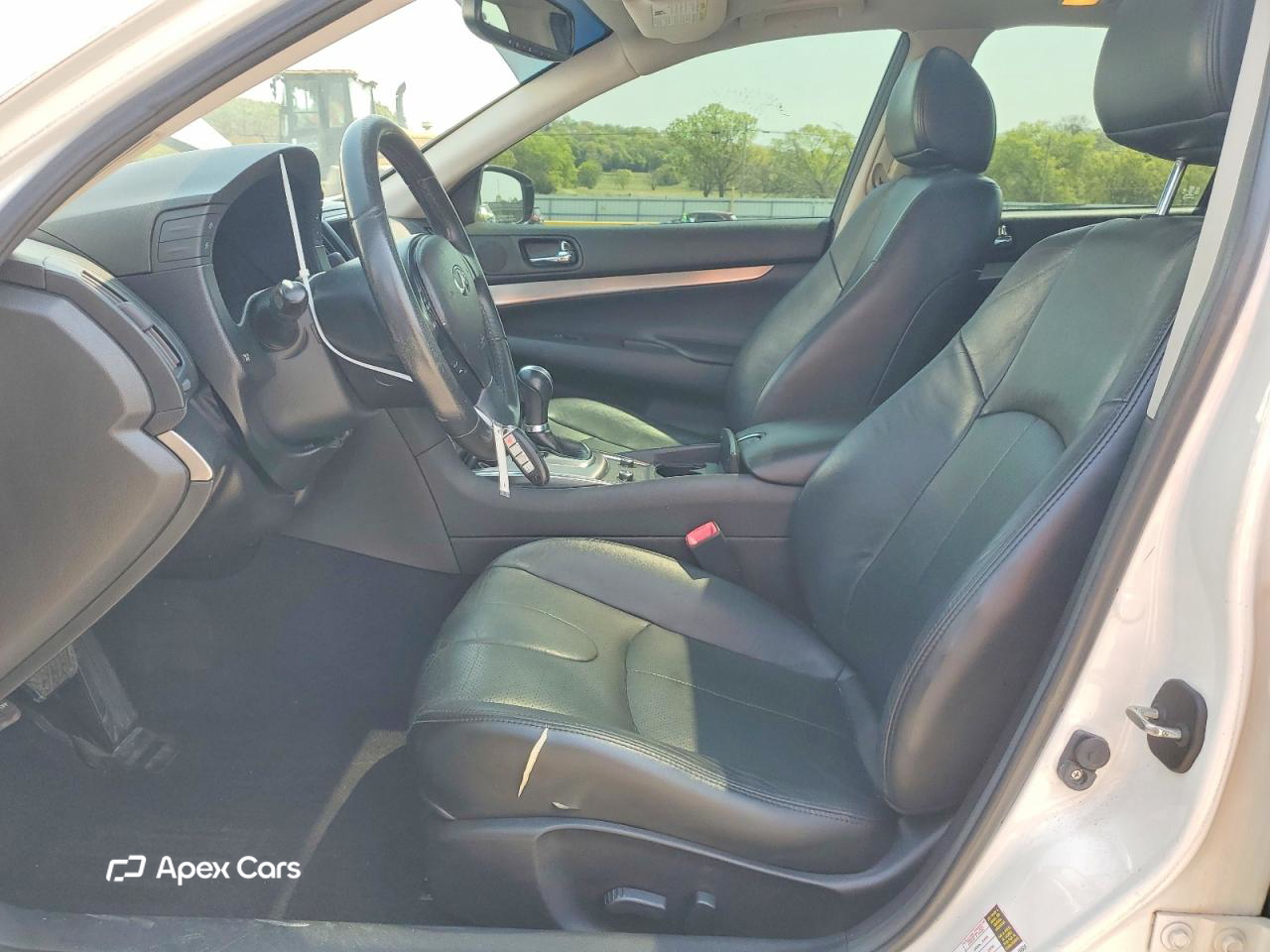 Infiniti Q40 2015