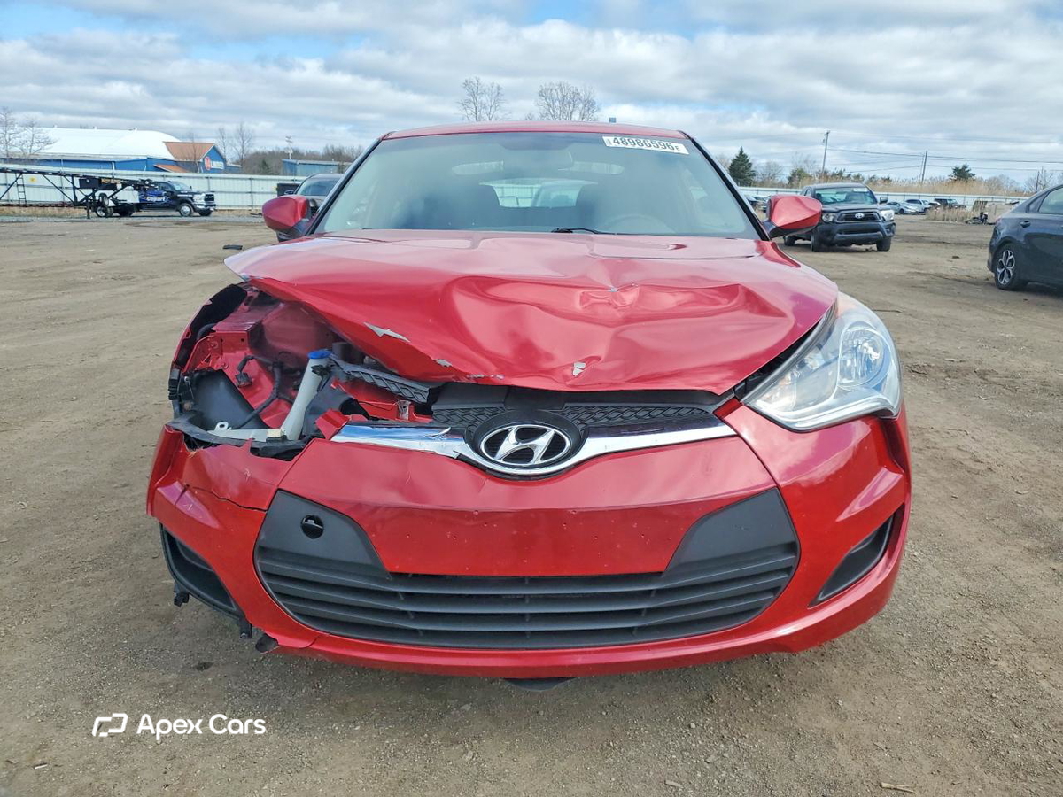 Hyundai Veloster 2013