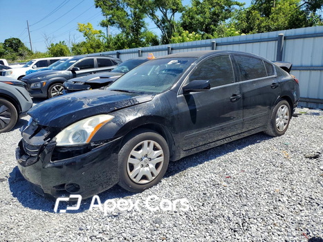 Nissan Altima 2012 - Zdjęcie 1 z 13