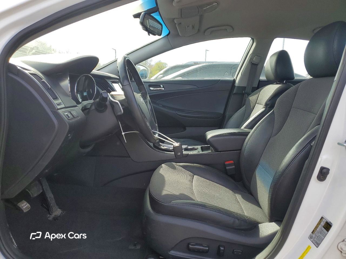 Hyundai Sonata 2013