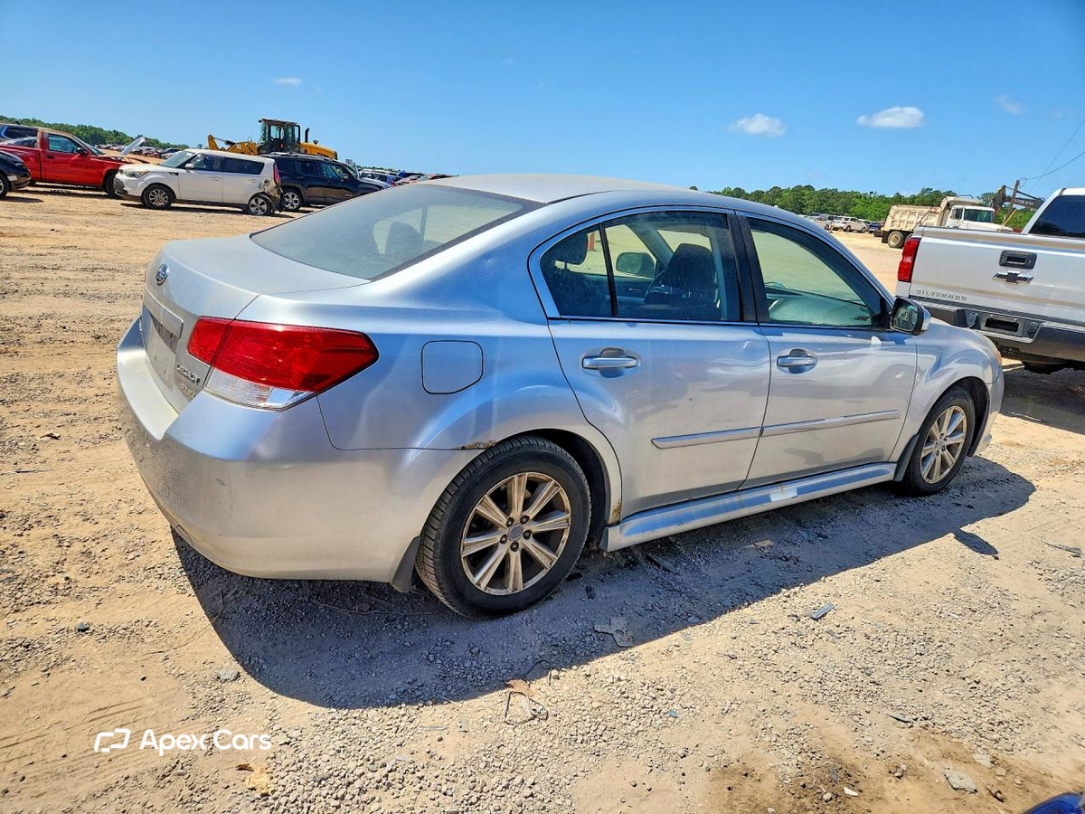 Subaru Legacy 2012