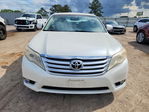 Toyota Avalon 2011