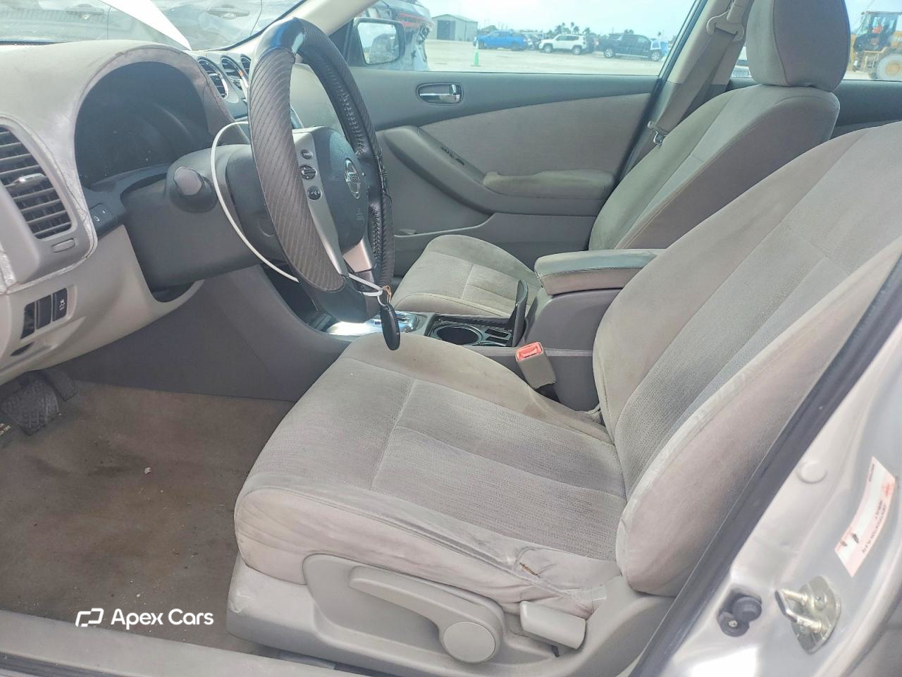 Nissan Altima 2011