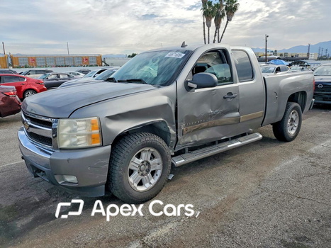 Chevrolet Silverado 2007 - Image 1 of 5