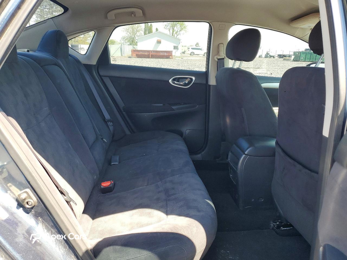 Nissan Sentra 2013