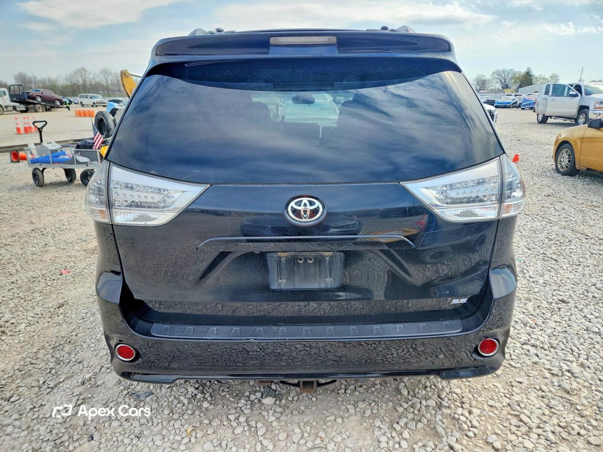 Toyota Sienna 2015