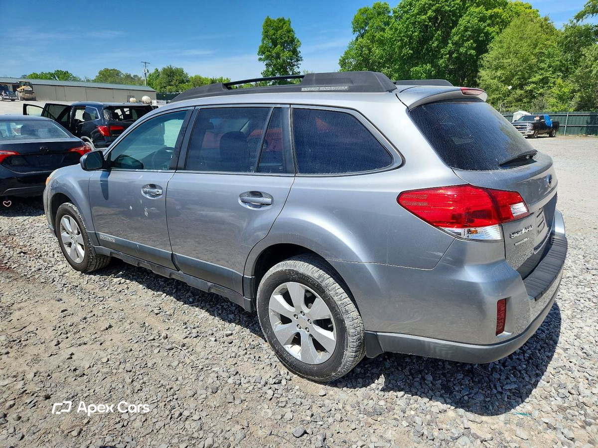Subaru Outback 2011