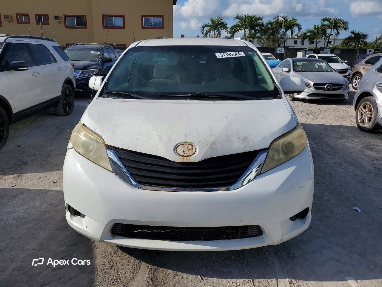 Toyota Sienna 2012