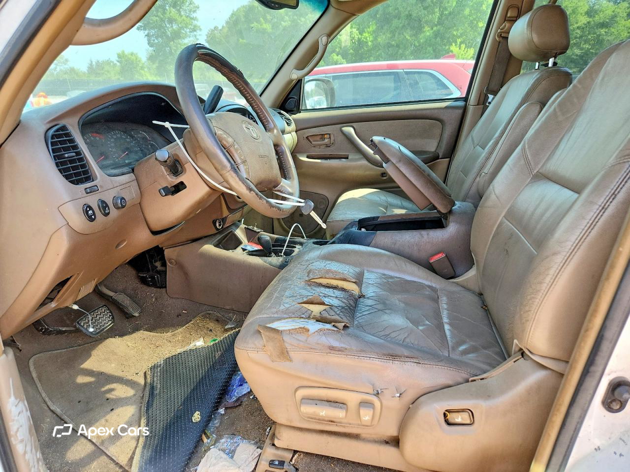 Toyota Sequoia 2004