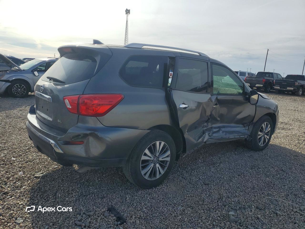 Nissan Pathfinder 2019