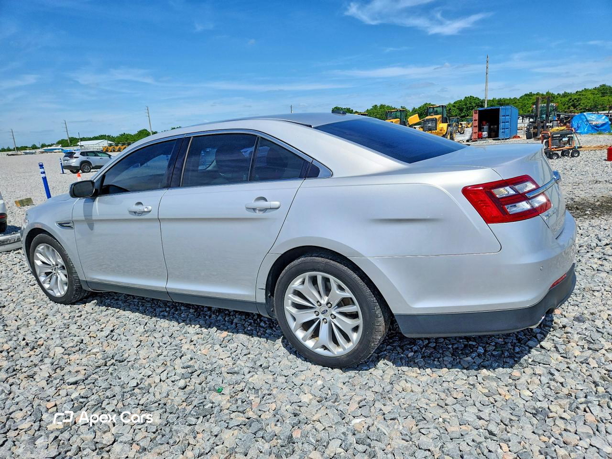 Ford Taurus 2017