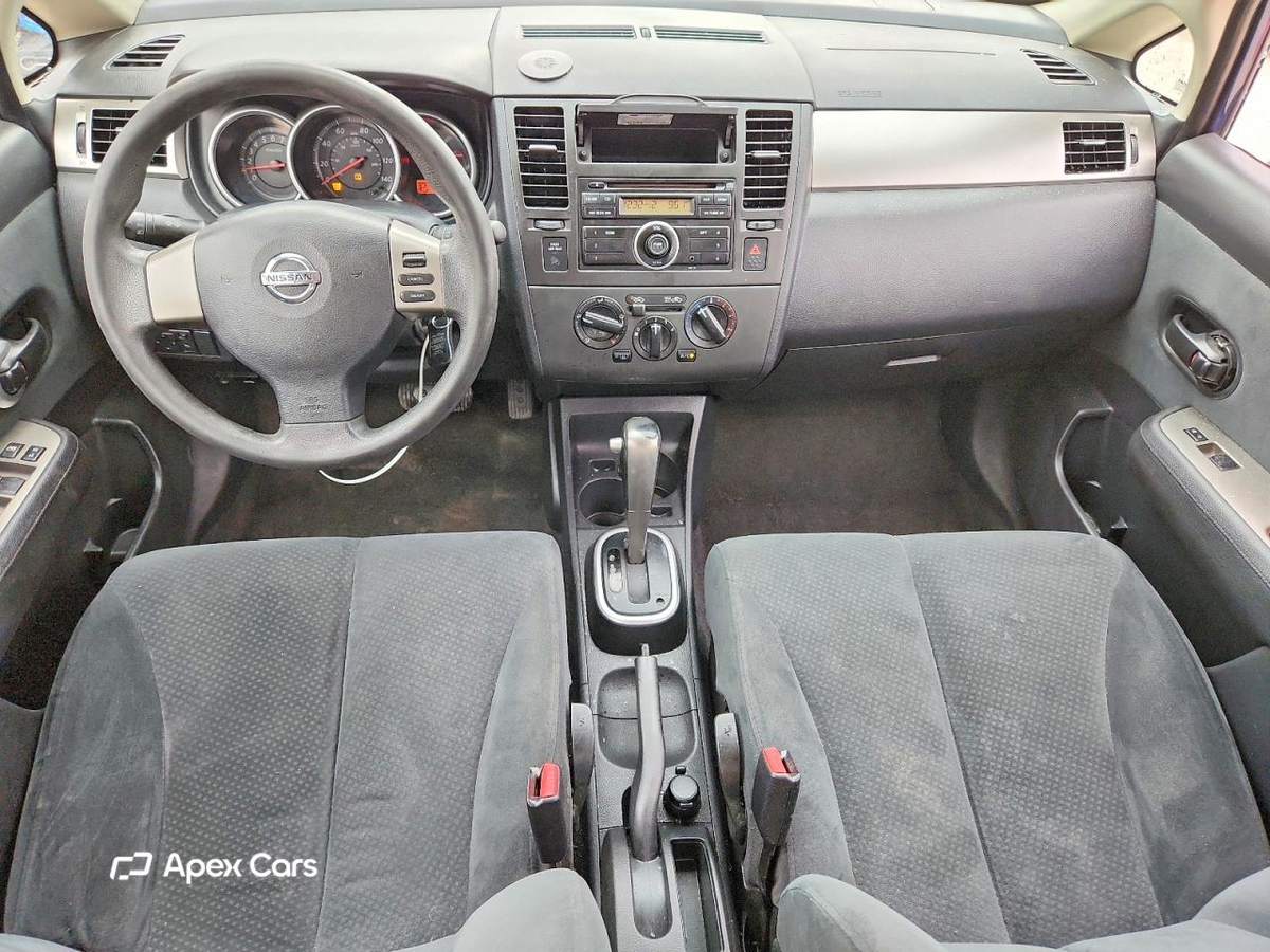 Nissan Versa 2010