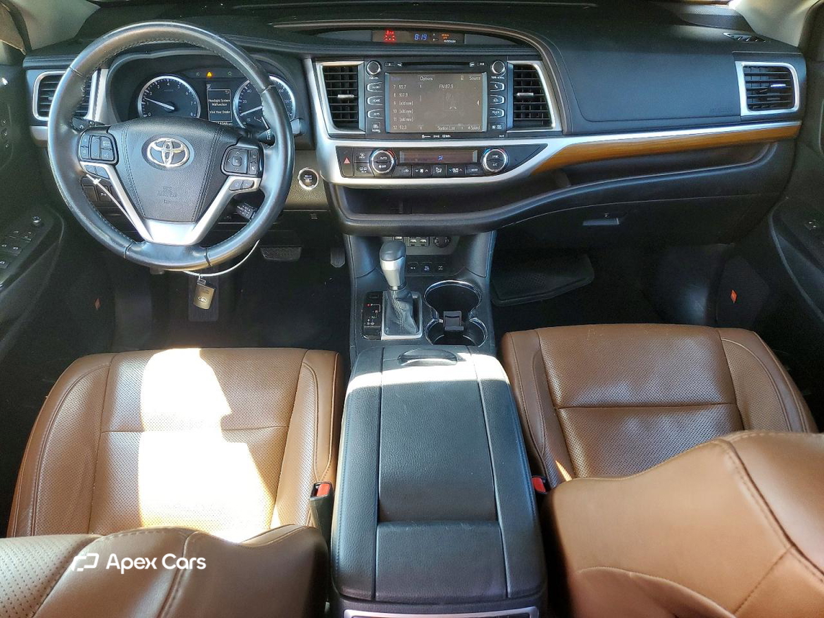 Toyota Highlander 2019