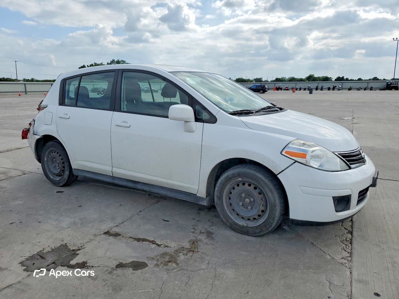 Nissan Versa 2012