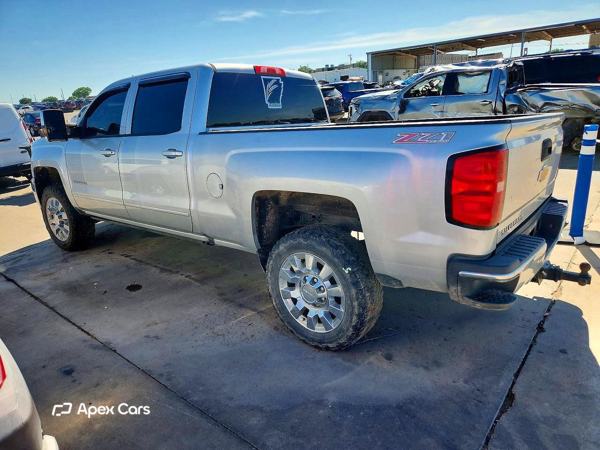 Chevrolet Silverado 2018