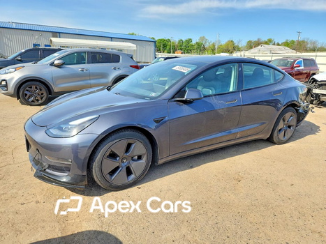 Tesla Model 3 2021 - Image 1 of 12