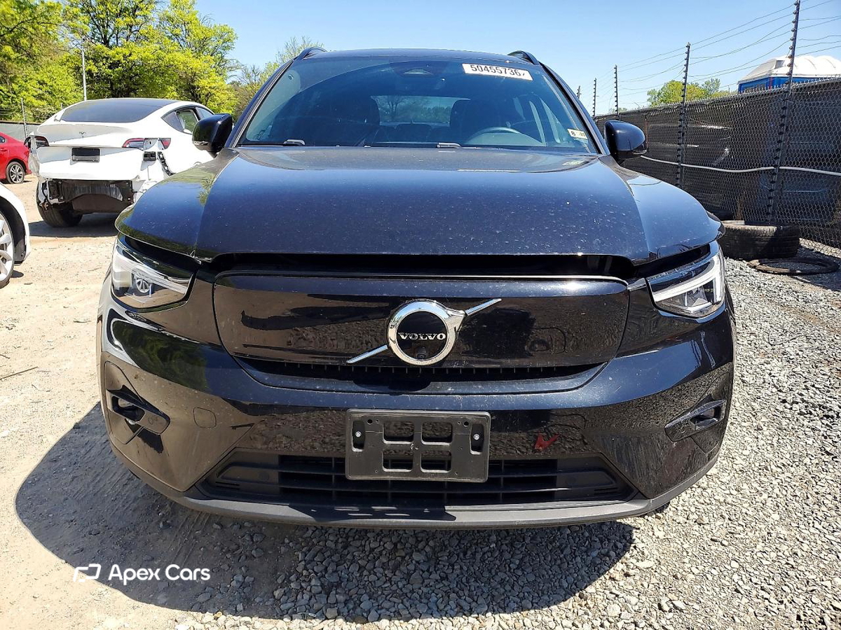 Volvo XC40 2023