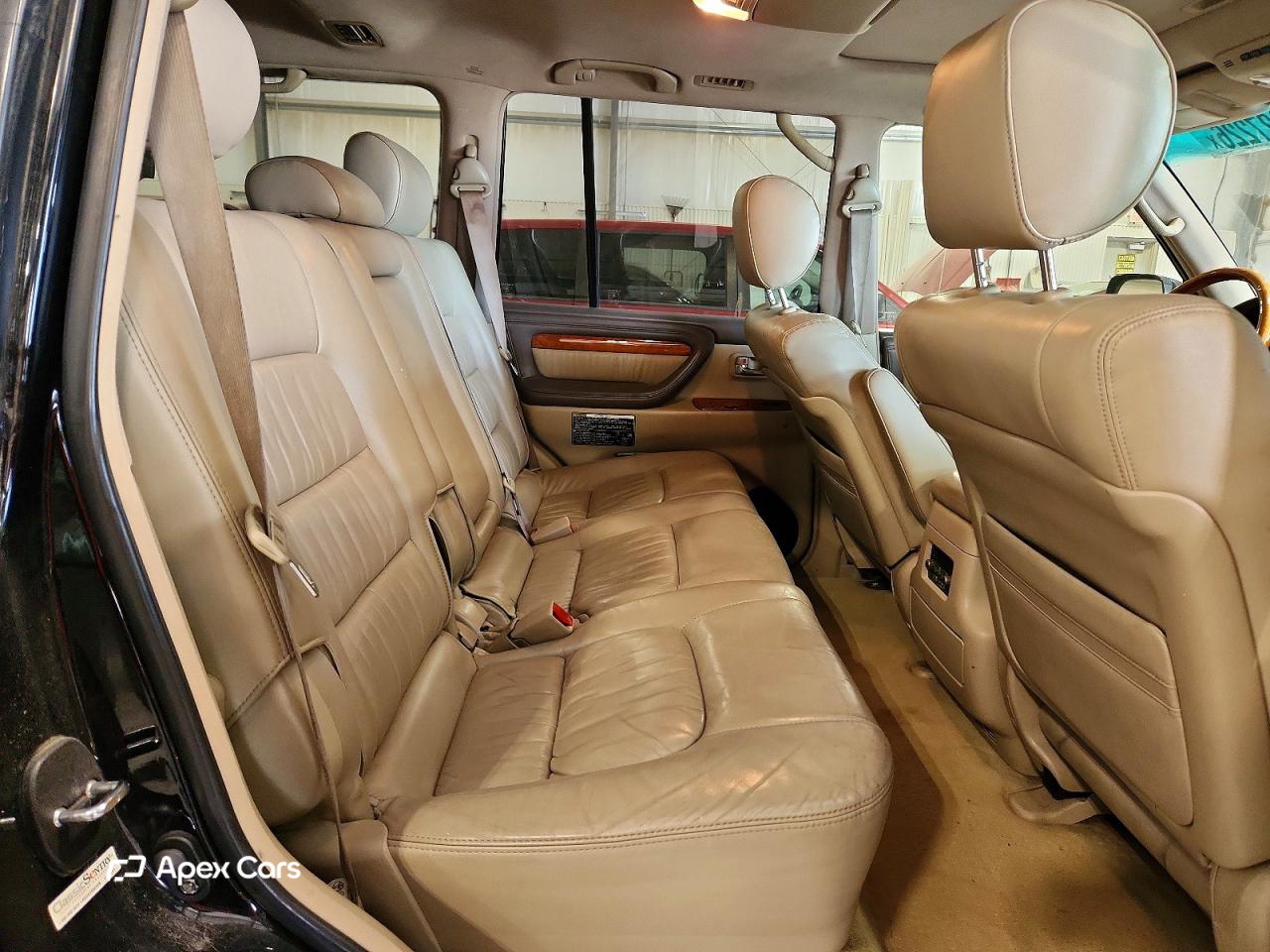 Lexus LX 2004