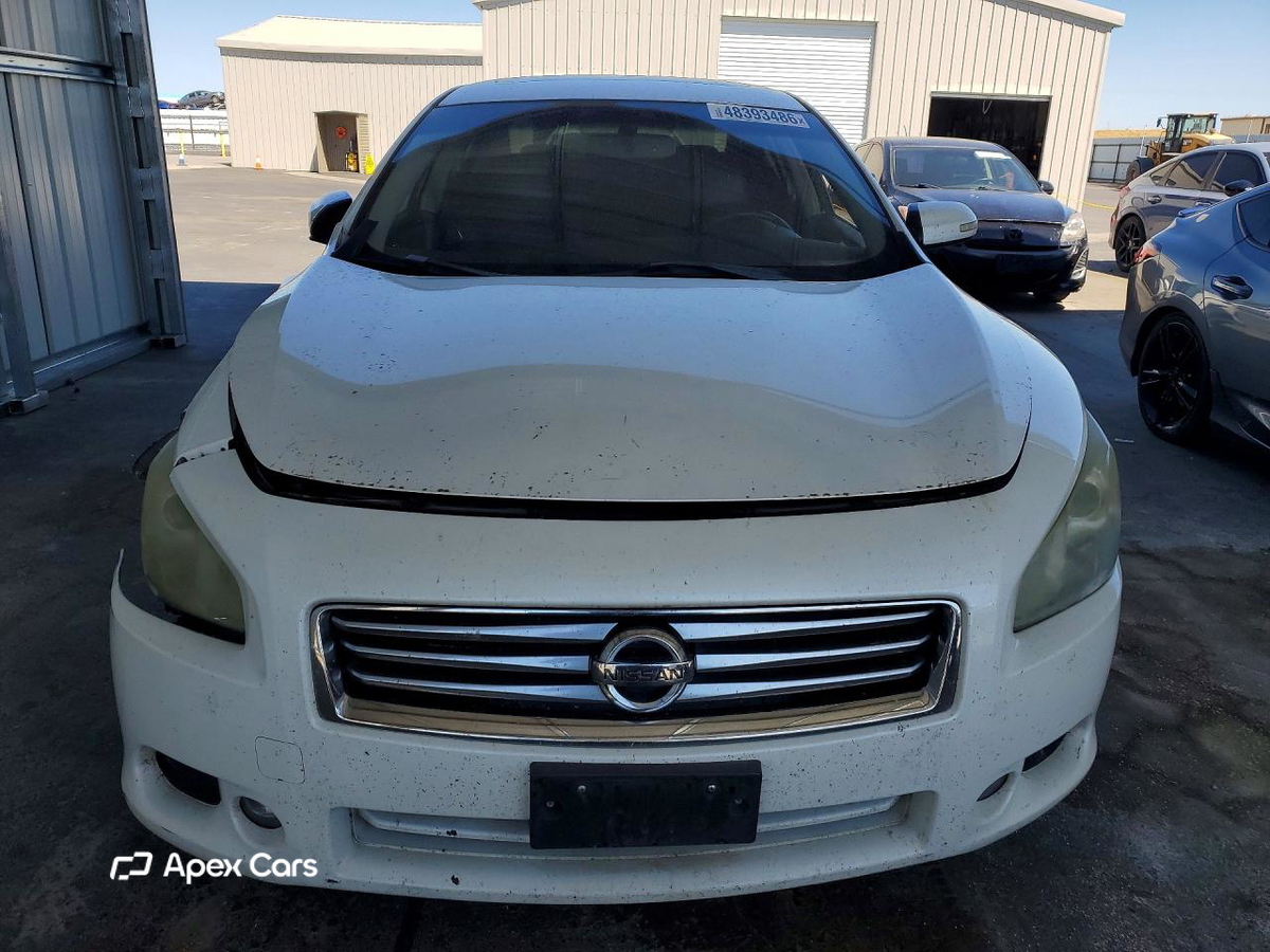 Nissan Maxima 2013
