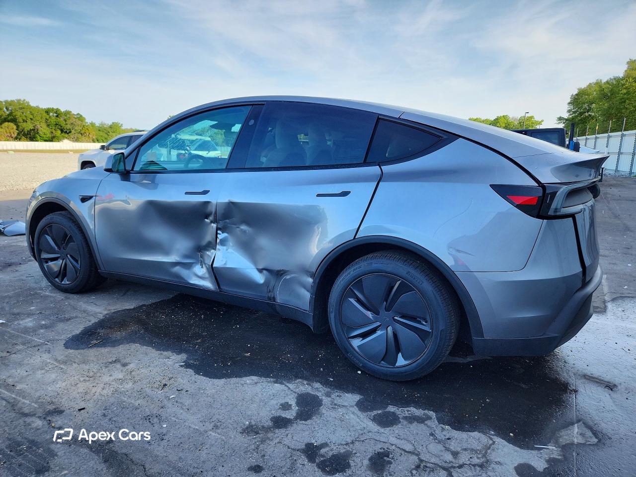Tesla Model Y 2026