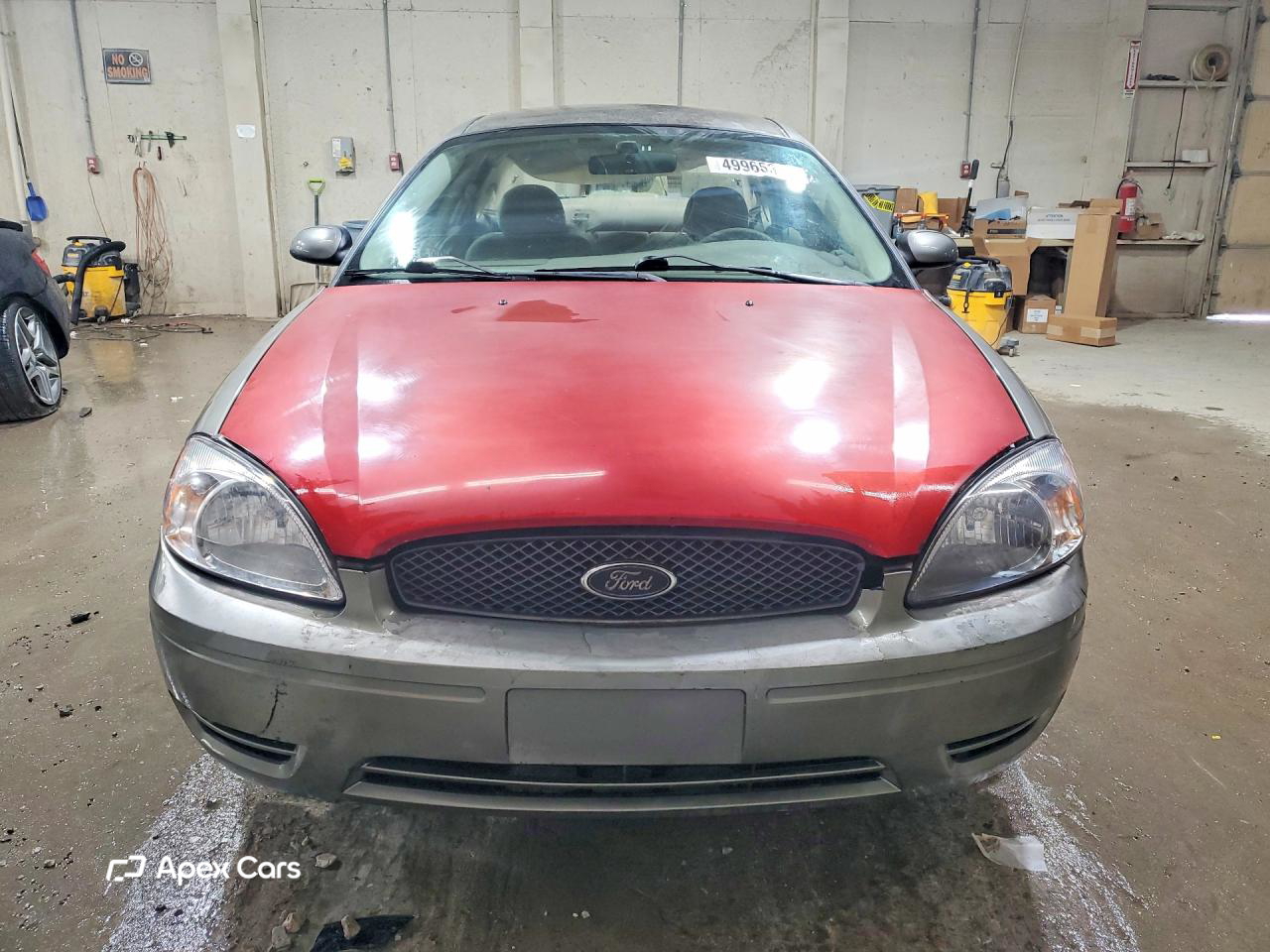 Ford Taurus 2004