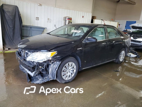 Toyota Camry 2012 - Image 1 of 14