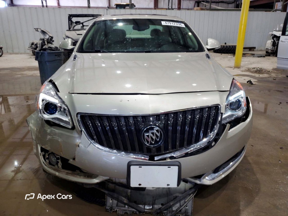 Buick Regal 2016