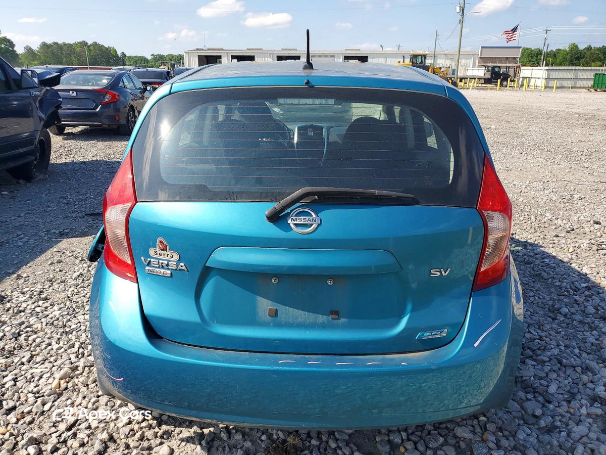 Nissan Versa 2015
