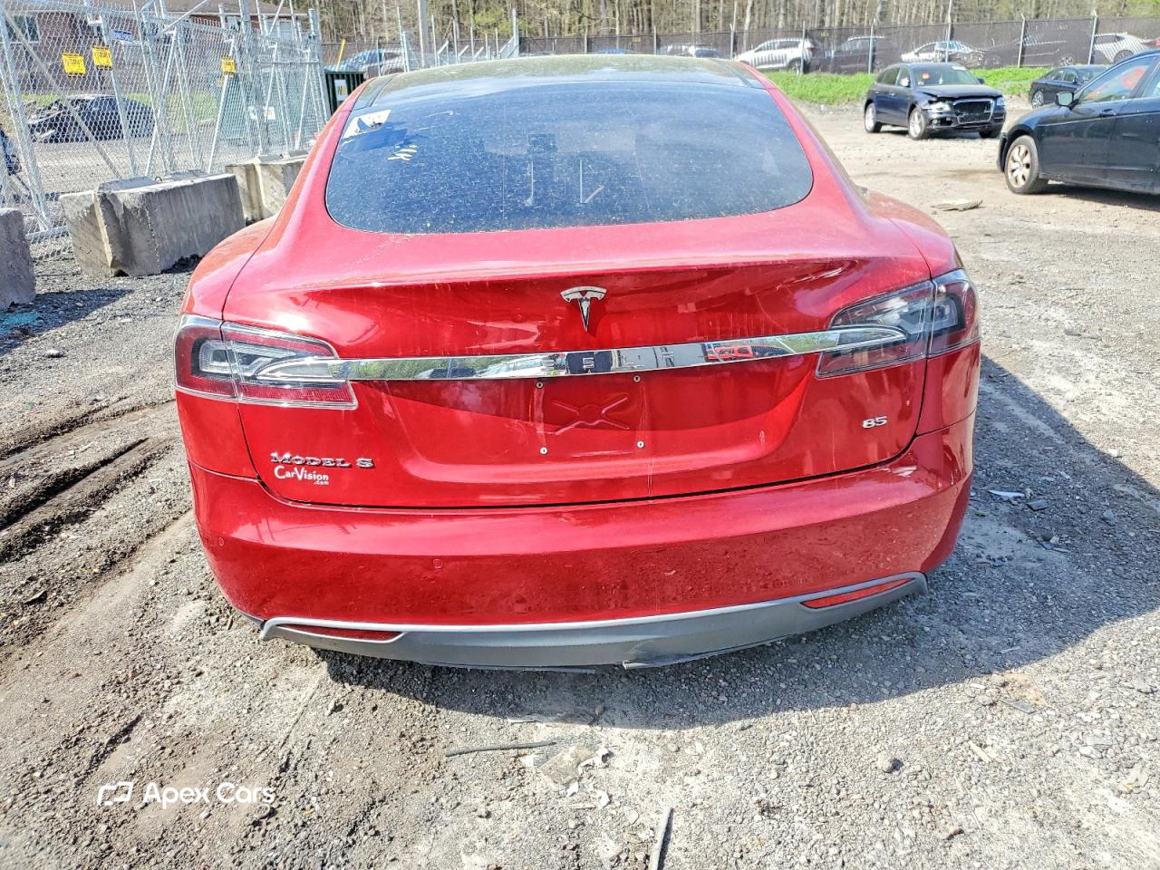 Tesla Model S 2015