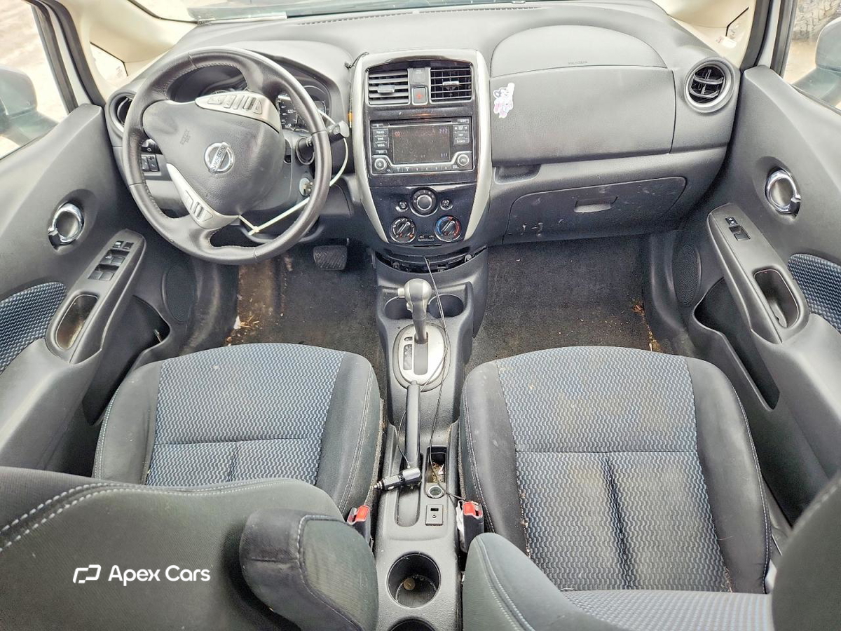 Nissan Versa 2016