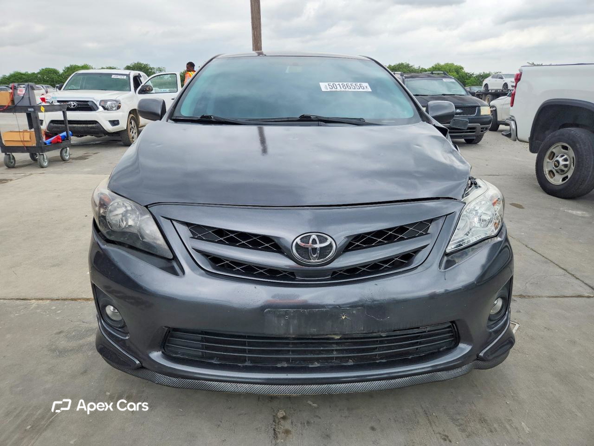 Toyota Corolla 2011