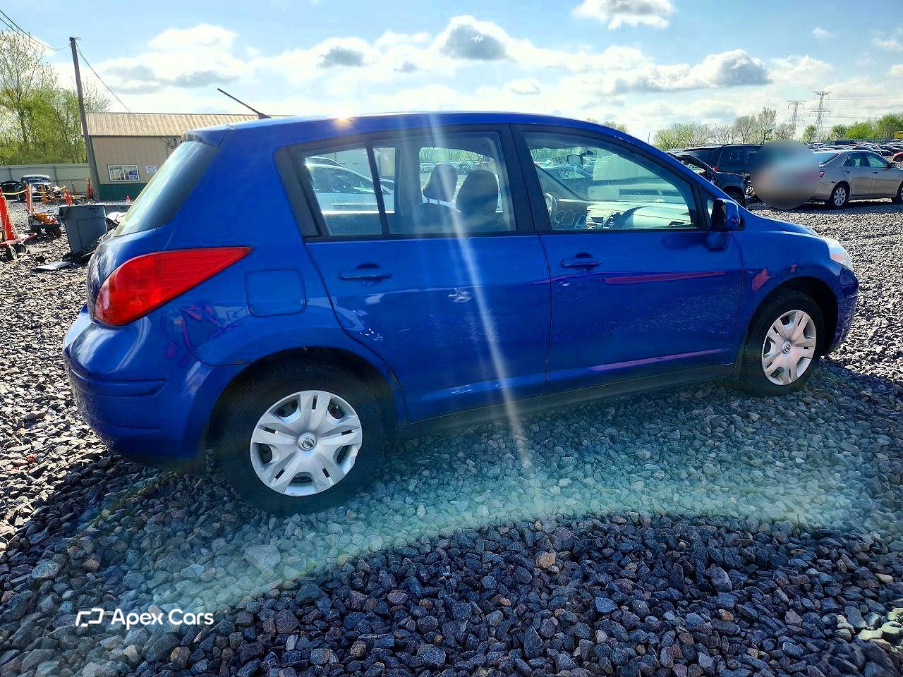 Nissan Versa 2012