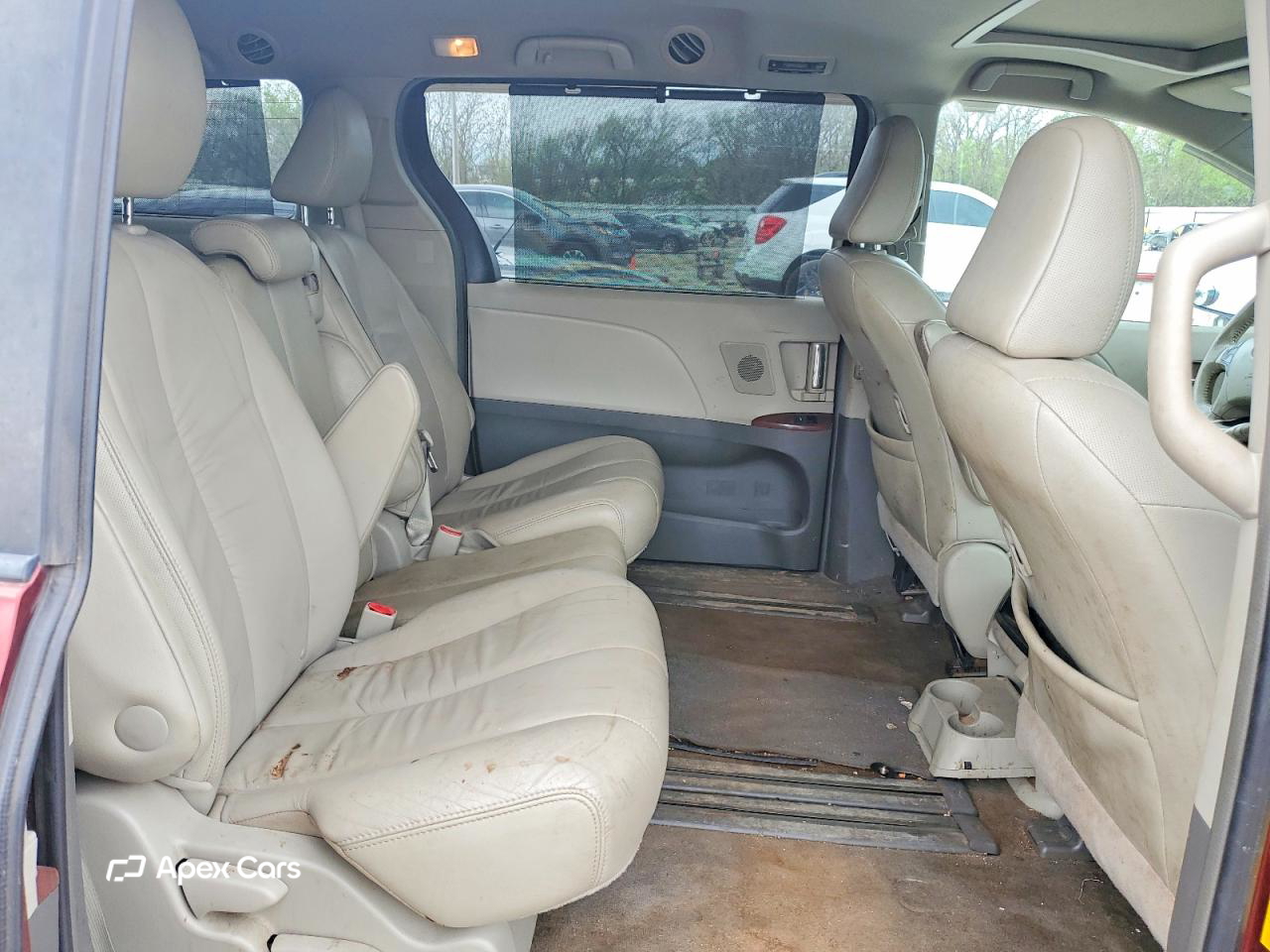 Toyota Sienna 2012