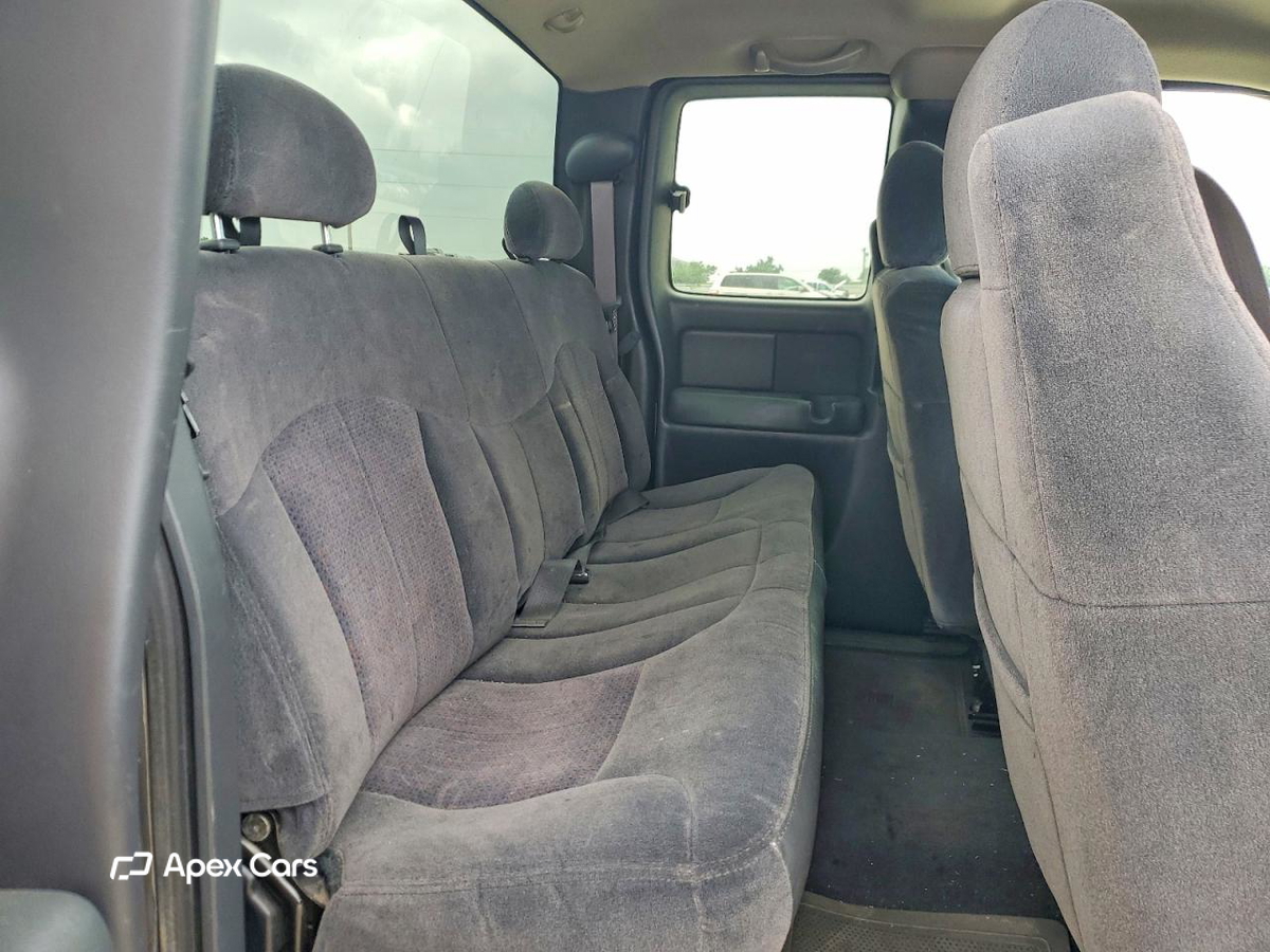 Chevrolet Silverado 2001