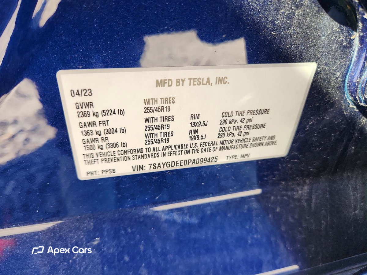Tesla Model Y 2023