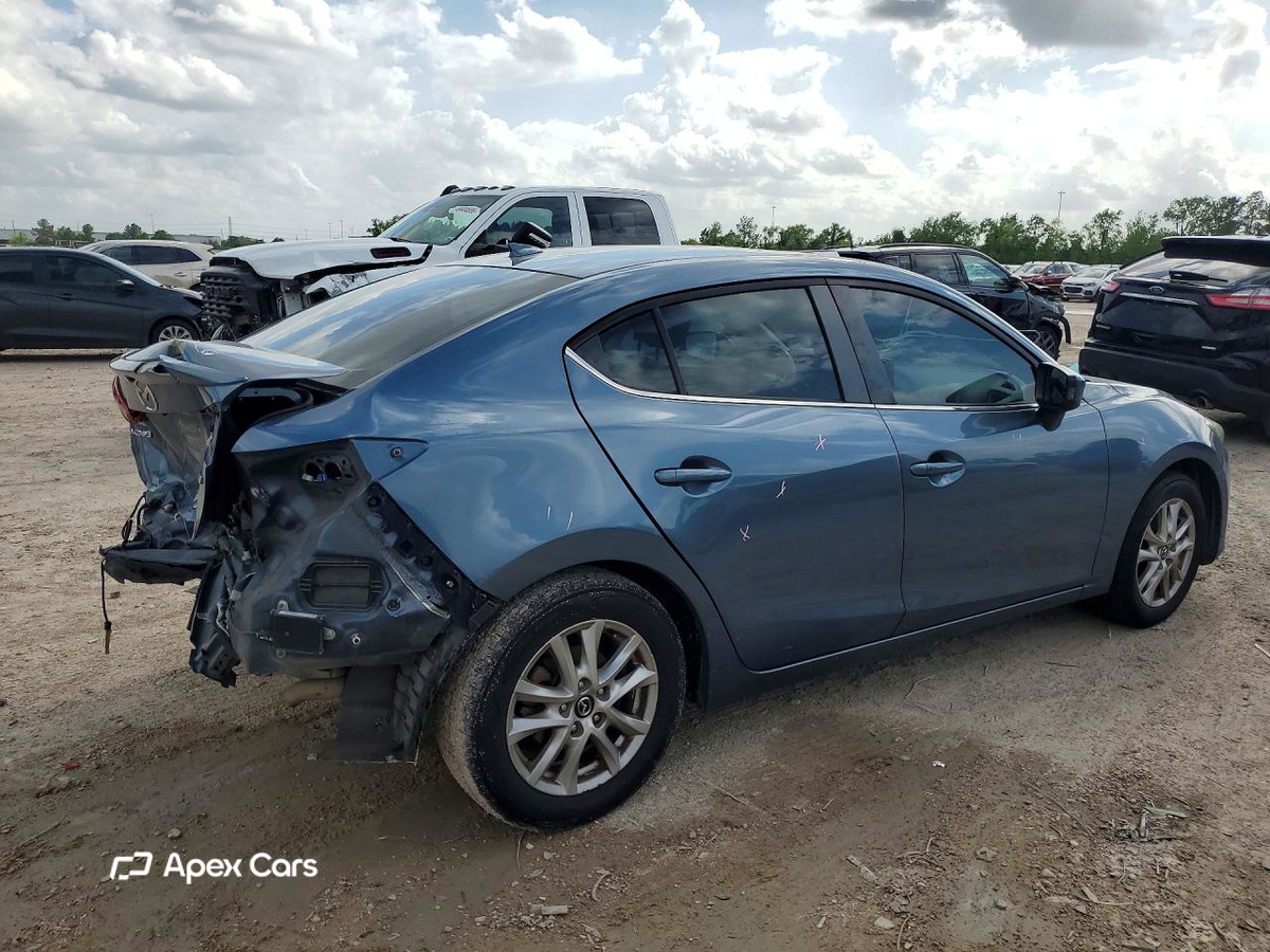 Mazda 3 2015