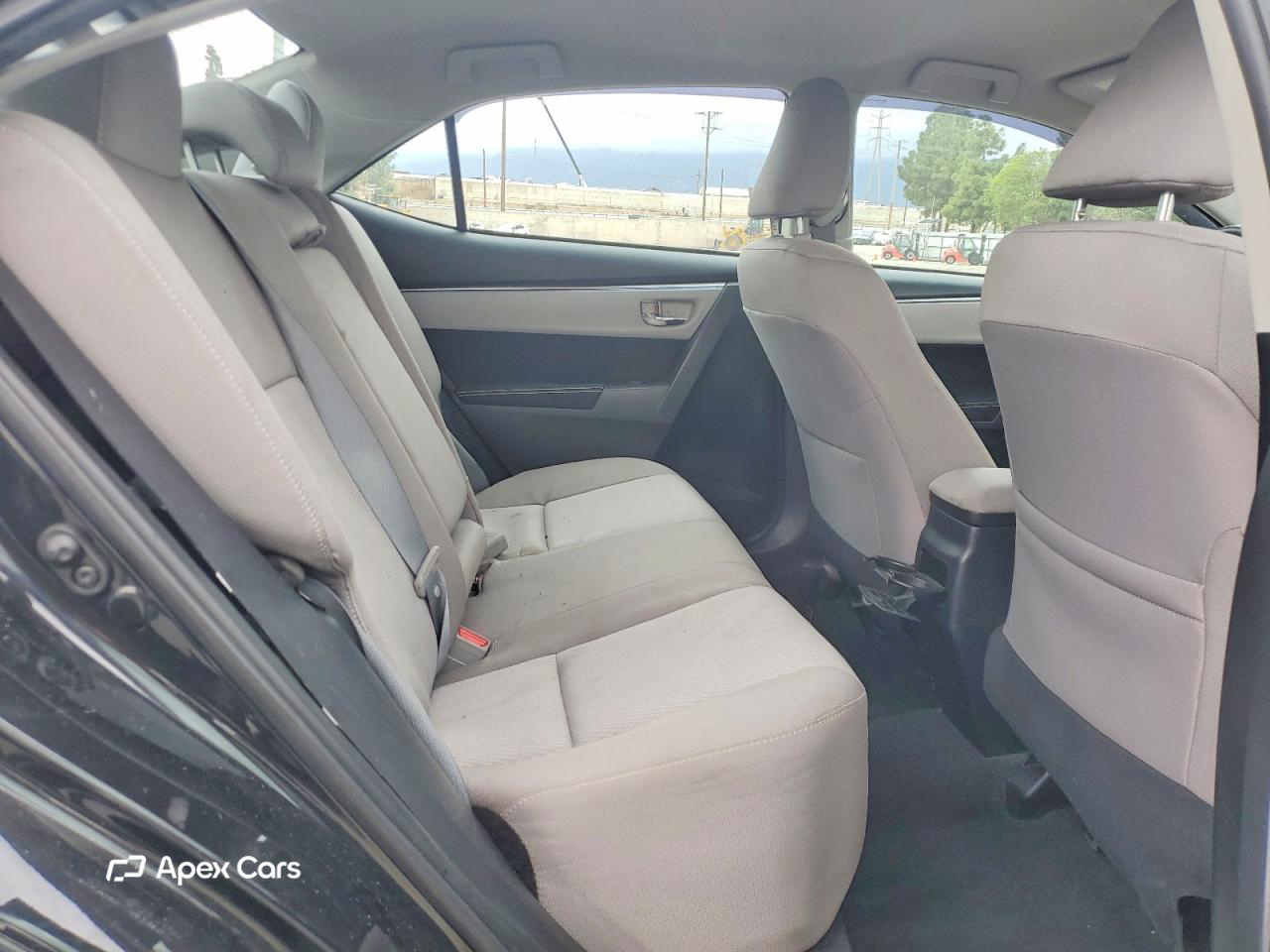 Toyota Corolla 2015