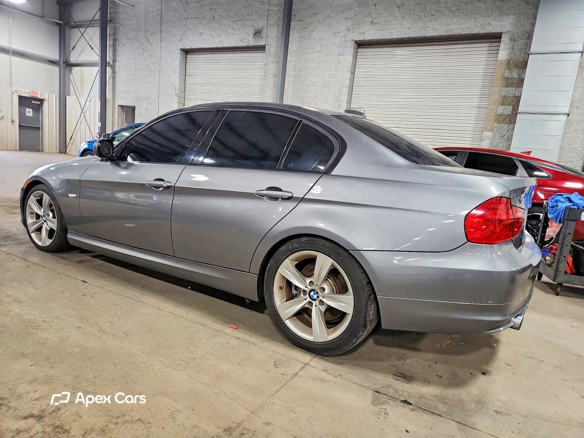 BMW Series 3 2011